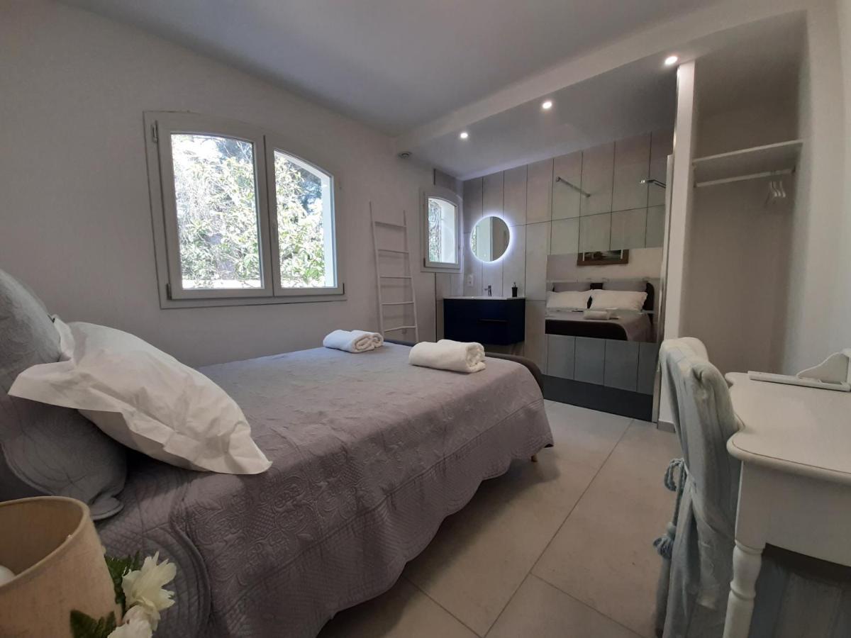 Villa Rasoa Chambre Libellule Agde Exterior photo